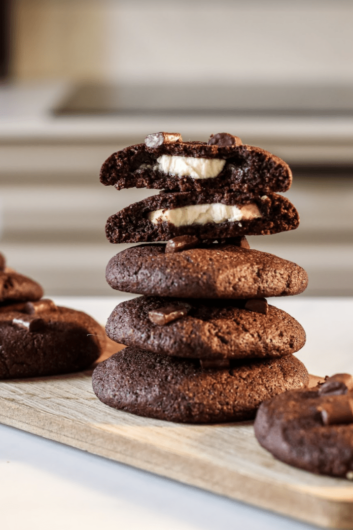 Cookies rellenas de chocolate blanco